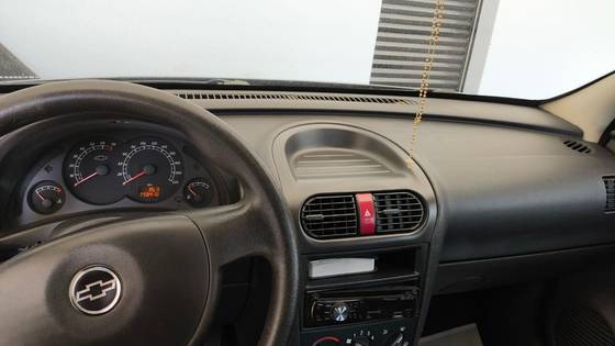 CHEVROLET CORSA 1.4 MPFI MAXX 8V FLEX 4P MANUAL CHEVROLET CORSA 1.4 MPFI MAXX 8V FLEX 4P MANUAL